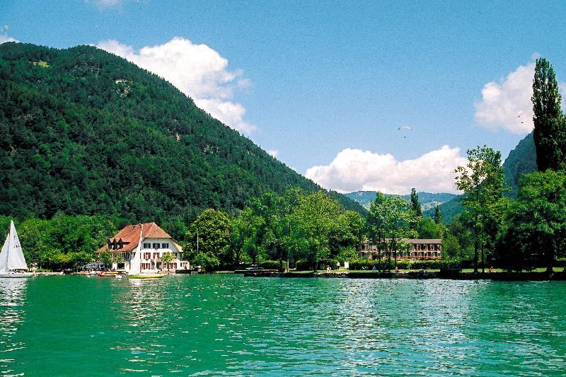 Neuhaus Golf- & Strandhotel Unterseen Exteriör bild